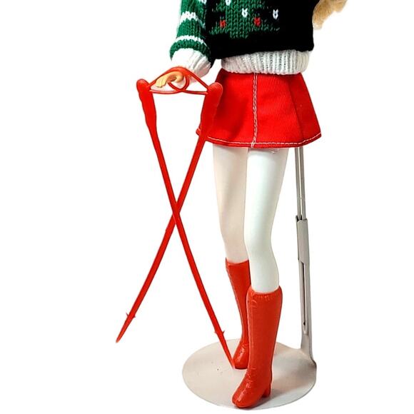 1996 Holiday Season Barbie Special Edition With Red Boots - Picture 5 of 8